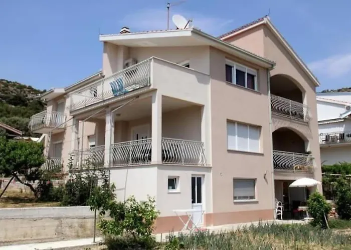 Daire Apartmant Milan Trogir